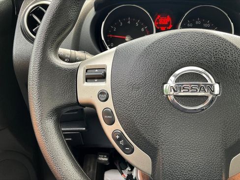 Used 2010 Nissan Rogue S Krom Edition AWD/4WD image 11