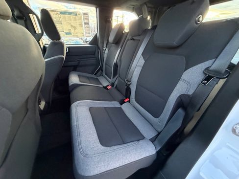 New 2025 Ford Bronco 4-Door AWD/4WD image 14