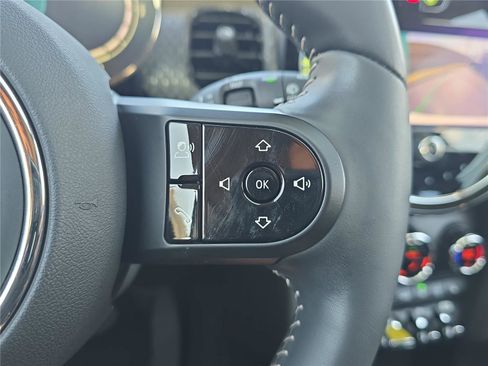 Used 2024 MINI Cooper SE image 26