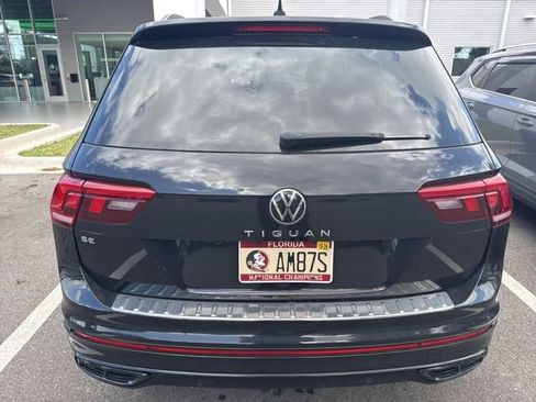 Used 2023 Volkswagen Tiguan SE R-Line image 8