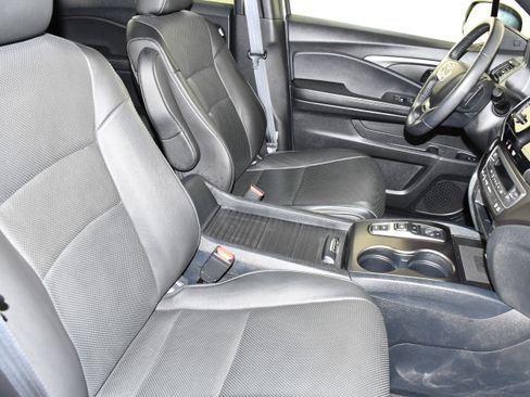 Certified 2023 Honda Passport EX-L image 43