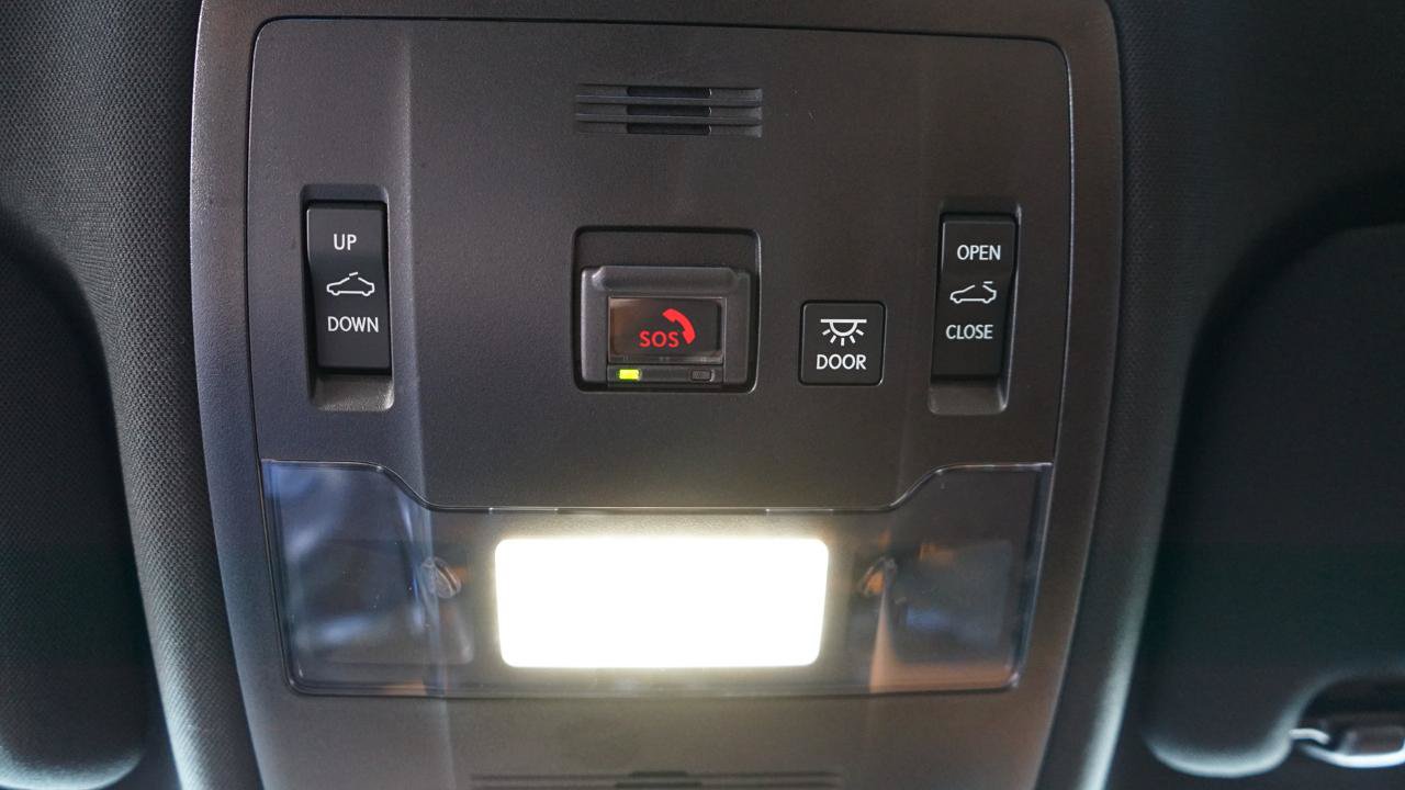 Used 2024 Lexus IS 350 F Sport RWD image 19