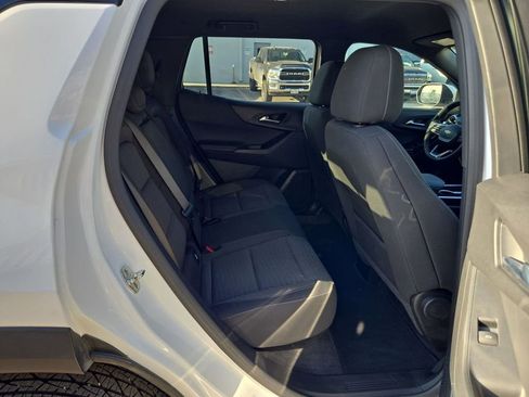 Used 2025 Chevrolet Equinox LT image 26