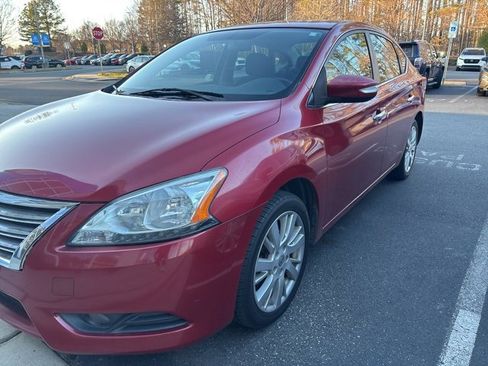Used 2013 Nissan Sentra SL w/ Navigation Pkg image 2