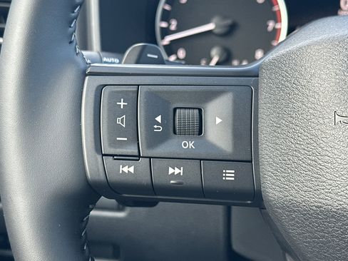 New 2026 Nissan Rogue SV image 28