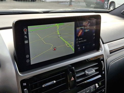 Used 2023 Lexus GX 460 Premium image 18