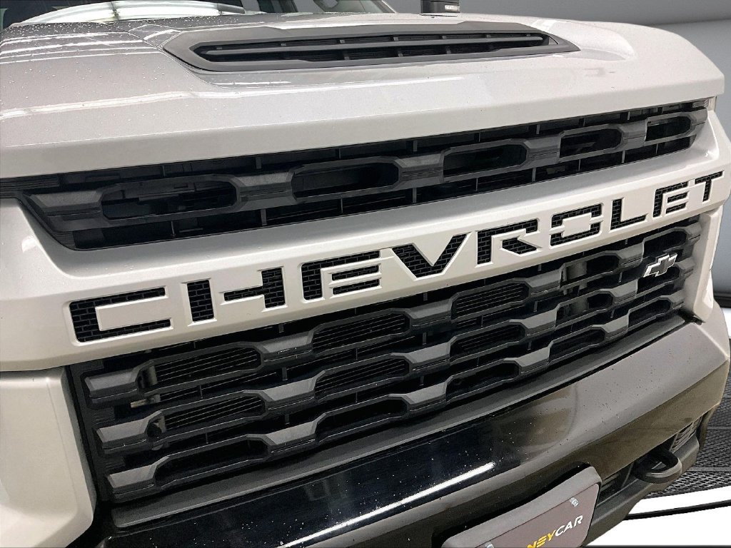 Used 2023 Chevrolet Silverado 2500 Custom w/ Custom Value Package AWD/4WD image 32