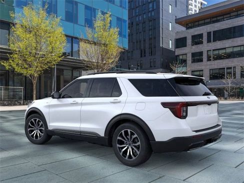 New 2026 Ford Explorer ST-Line image 4