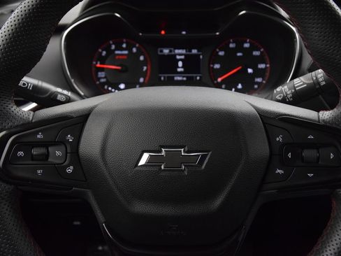 Used 2023 Chevrolet TrailBlazer RS w/ Convenience Package image 22