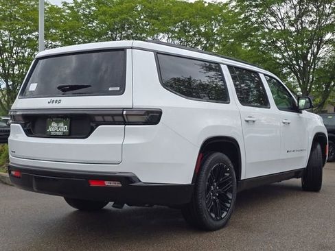 New 2026 Jeep Grand Wagoneer L Limited AWD/4WD image 37