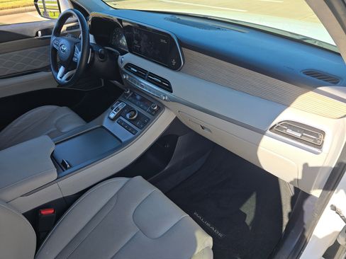 Used 2022 Hyundai Palisade Calligraphy image 30