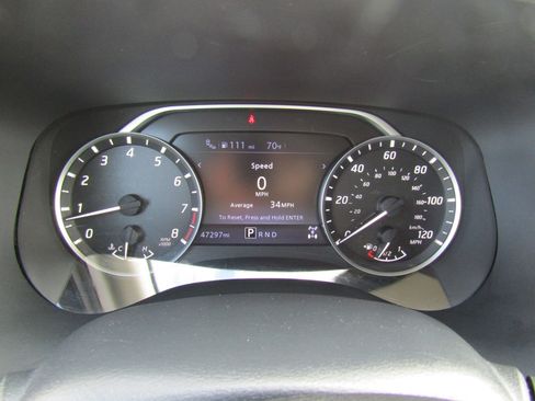 Used 2022 Nissan Frontier SV w/ Technology Package image 26