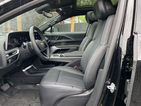 Certified 2025 Cadillac Lyriq Luxury w/ LPO, Floor Liner Package AWD/4WD image 14
