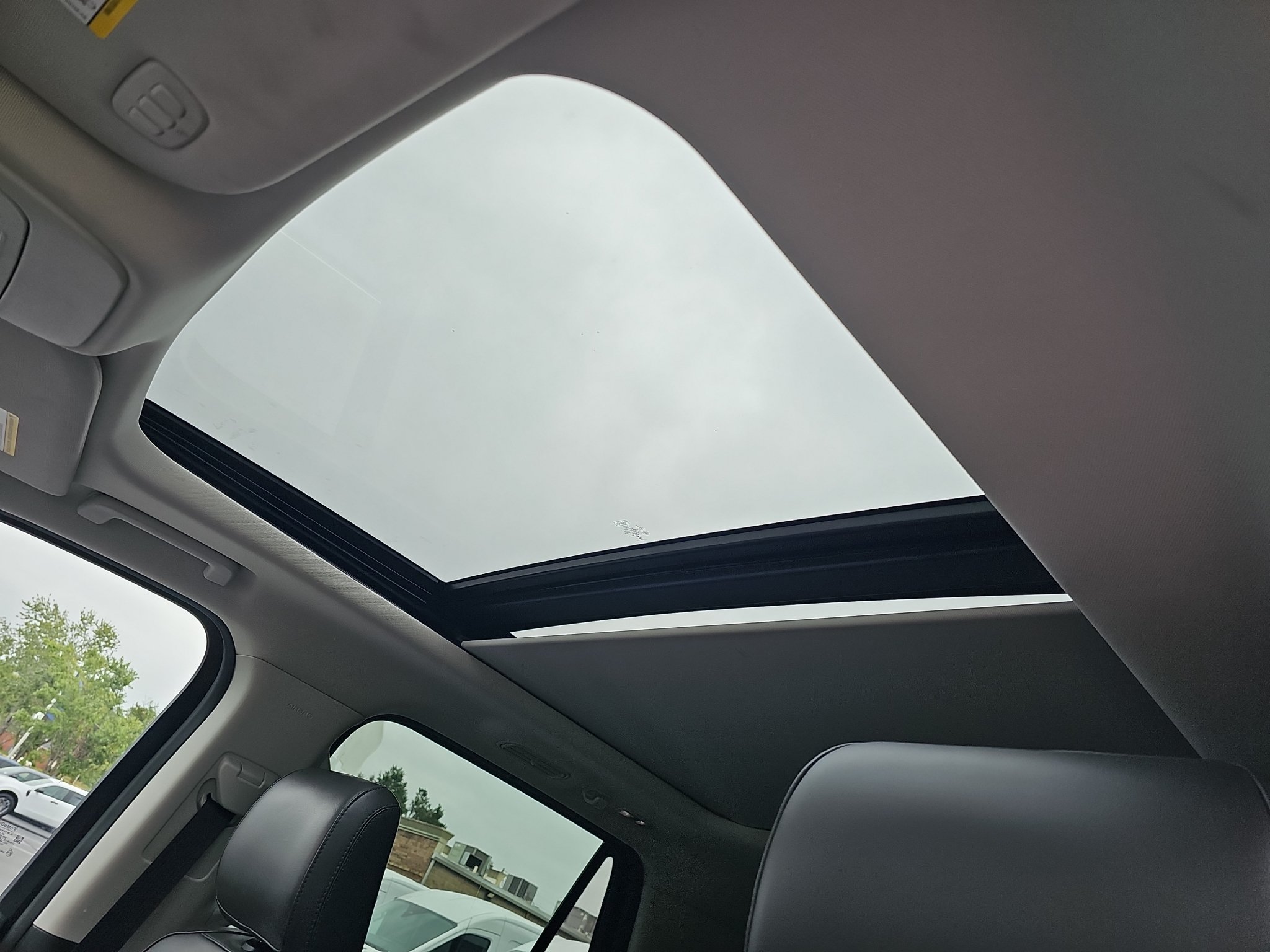 Certified 2025 Ford Expedition Active RWD image 9