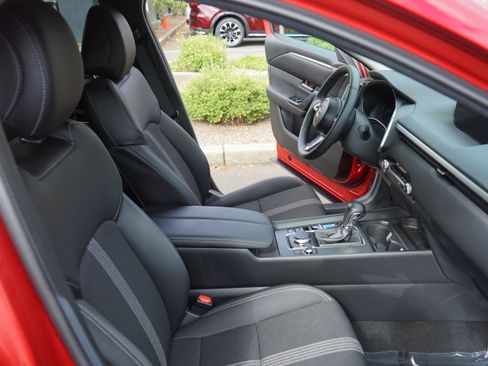 Certified 2025 MAZDA CX-50 AWD 2.5 S w/ Weather Package image 21