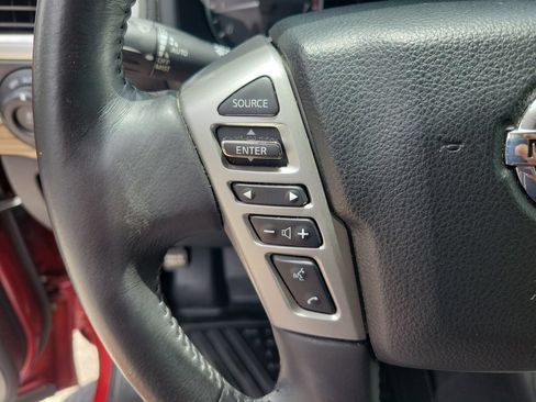 Used 2021 Nissan Titan SL AWD/4WD image 19