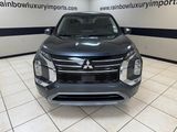 New 2025 Mitsubishi Outlander SE image 2