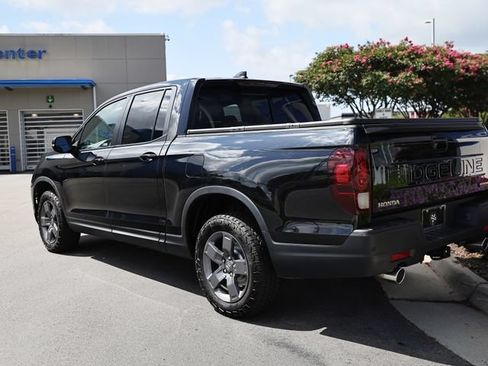 Used 2024 Honda Ridgeline TrailSport image 6