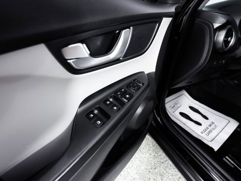 Used 2022 Hyundai Kona SEL w/ Convenience Package image 20