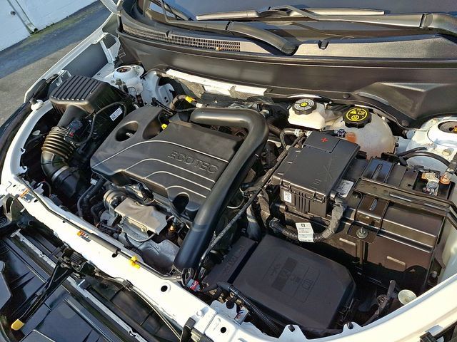 Certified 2023 Chevrolet Equinox LS w/ LS Convenience Package FWD image 27