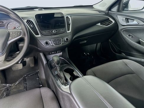 Used 2023 Chevrolet Malibu LT image 18