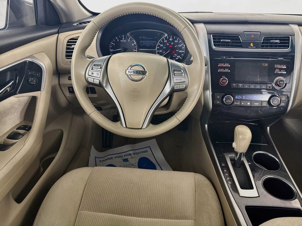 Used 2013 Nissan Altima 2.5 SV FWD image 26