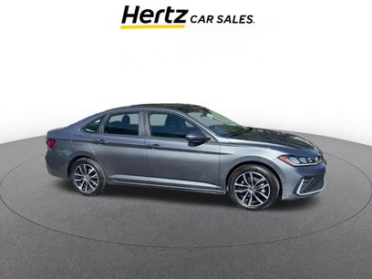 Used 2025 Volkswagen Jetta SE