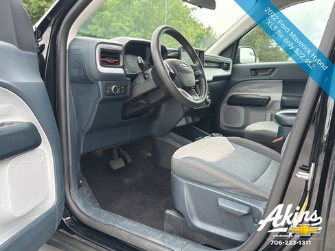 Used 2022 Ford Maverick XLT FWD image 14