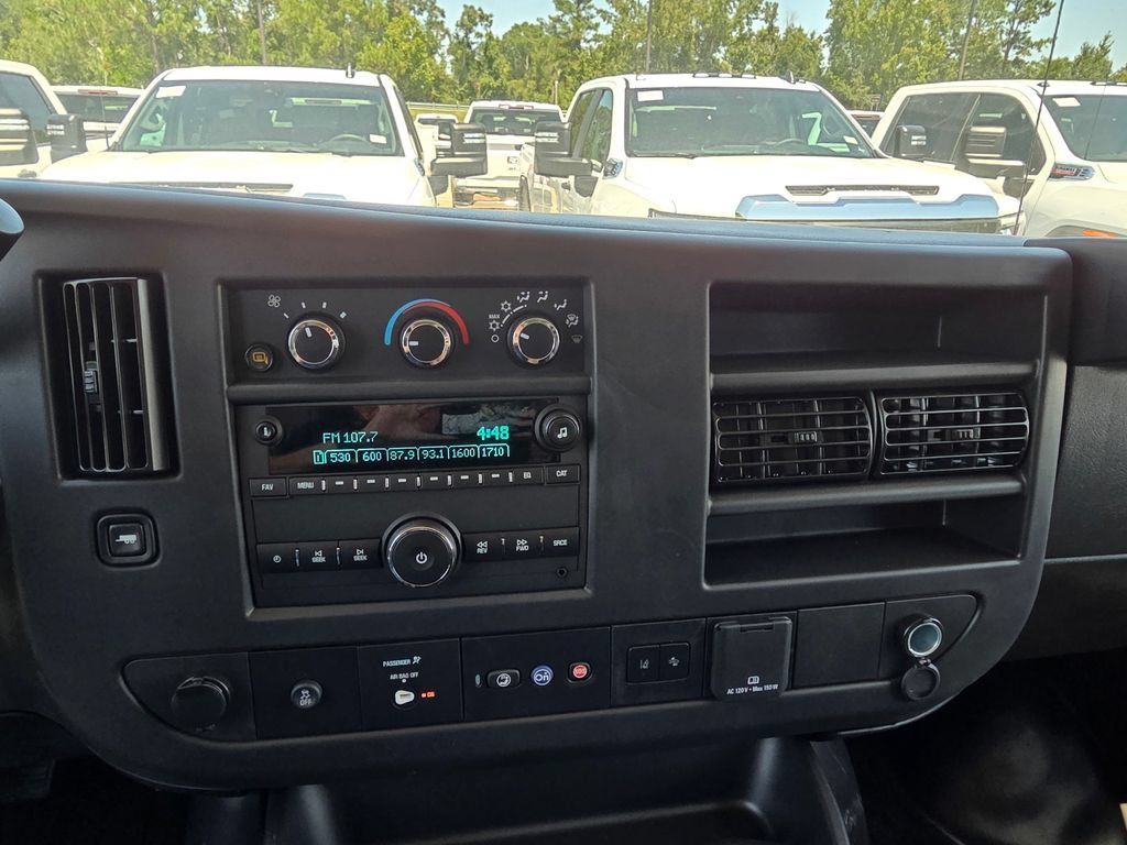 New 2025 Chevrolet Express 3500 Extended w/ Driver Convenience Package RWD image 26