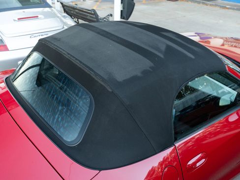 Used 2006 BMW M Roadster image 17