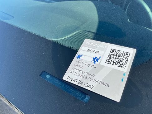 Certified 2025 Toyota Camry SE image 25