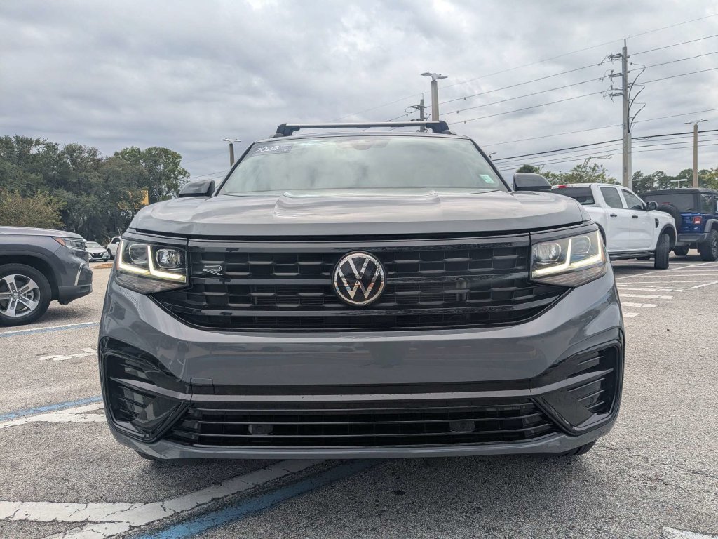 Certified 2023 Volkswagen Atlas Cross Sport SEL R-Line AWD/4WD image 9