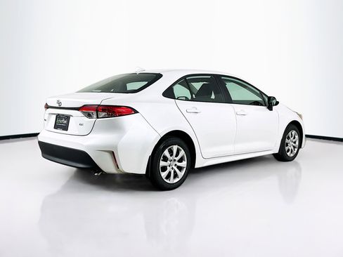 Used 2026 Toyota Corolla LE FWD image 9