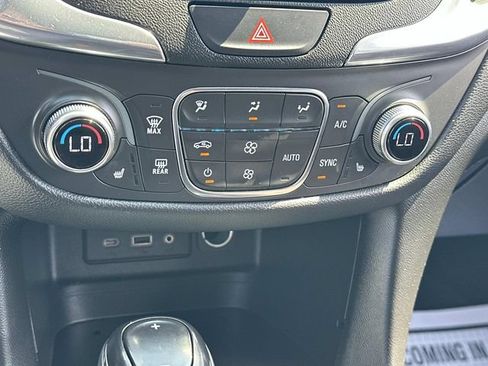 Certified 2019 Chevrolet Equinox LT AWD/4WD image 33