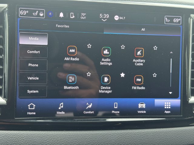 Certified 2024 Chrysler Pacifica Touring-L FWD image 34