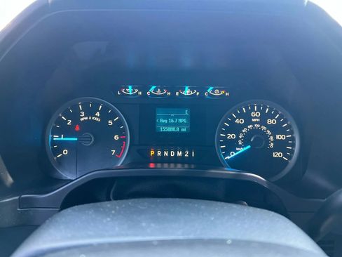 Used 2015 Ford F150 XLT image 16