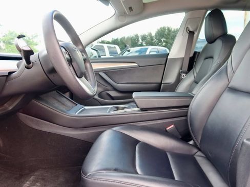 Used 2021 Tesla Model 3 Long Range AWD/4WD image 11