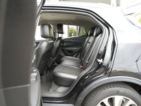 Used 2019 Buick Encore Preferred FWD image 23