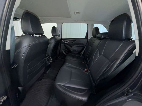 Used 2023 Subaru Forester Touring AWD/4WD image 12