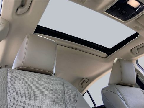 Used 2020 Lexus ES 350 w/ Premium Package FWD image 14
