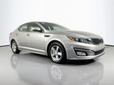 Used 2015 Kia Optima LX image 3