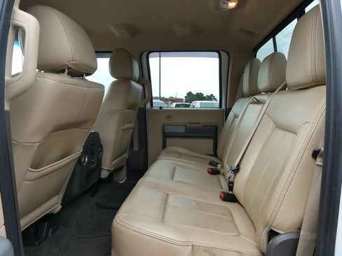 Used 2012 Ford F250 Lariat w/ Chrome Pkg AWD/4WD image 18