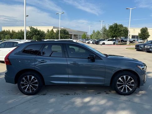 Used 2024 Volvo XC60 B5 Core w/ Protection Package Premier AWD/4WD image 4