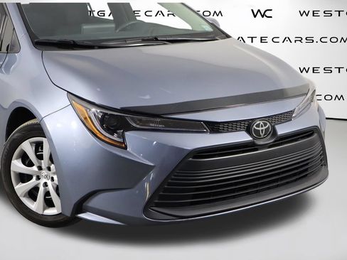 Used 2026 Toyota Corolla LE FWD image 43