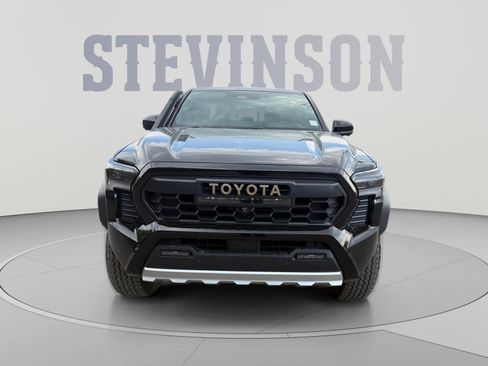 Used 2024 Toyota Tacoma 4x4 Double Cab Hybrid image 8