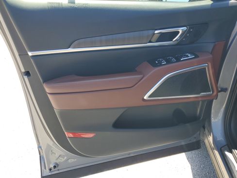 Used 2023 Kia Telluride SX image 14