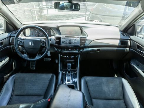 Used 2016 Honda Accord Sport image 27