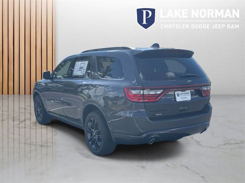 New 2026 Dodge Durango GT w/ Blacktop Package image 7
