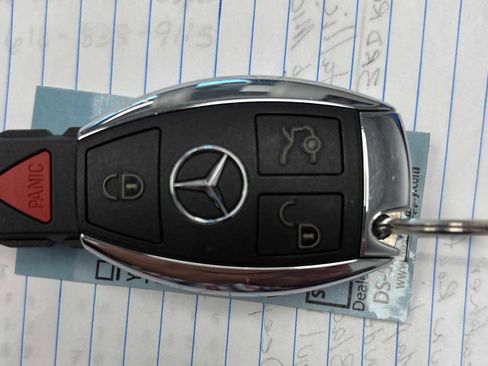 Used 2017 Mercedes-Benz E 400 4MATIC Coupe image 33