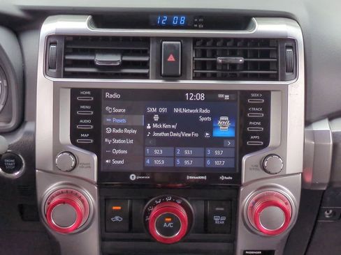 Used 2020 Toyota 4Runner SR5 Premium image 29